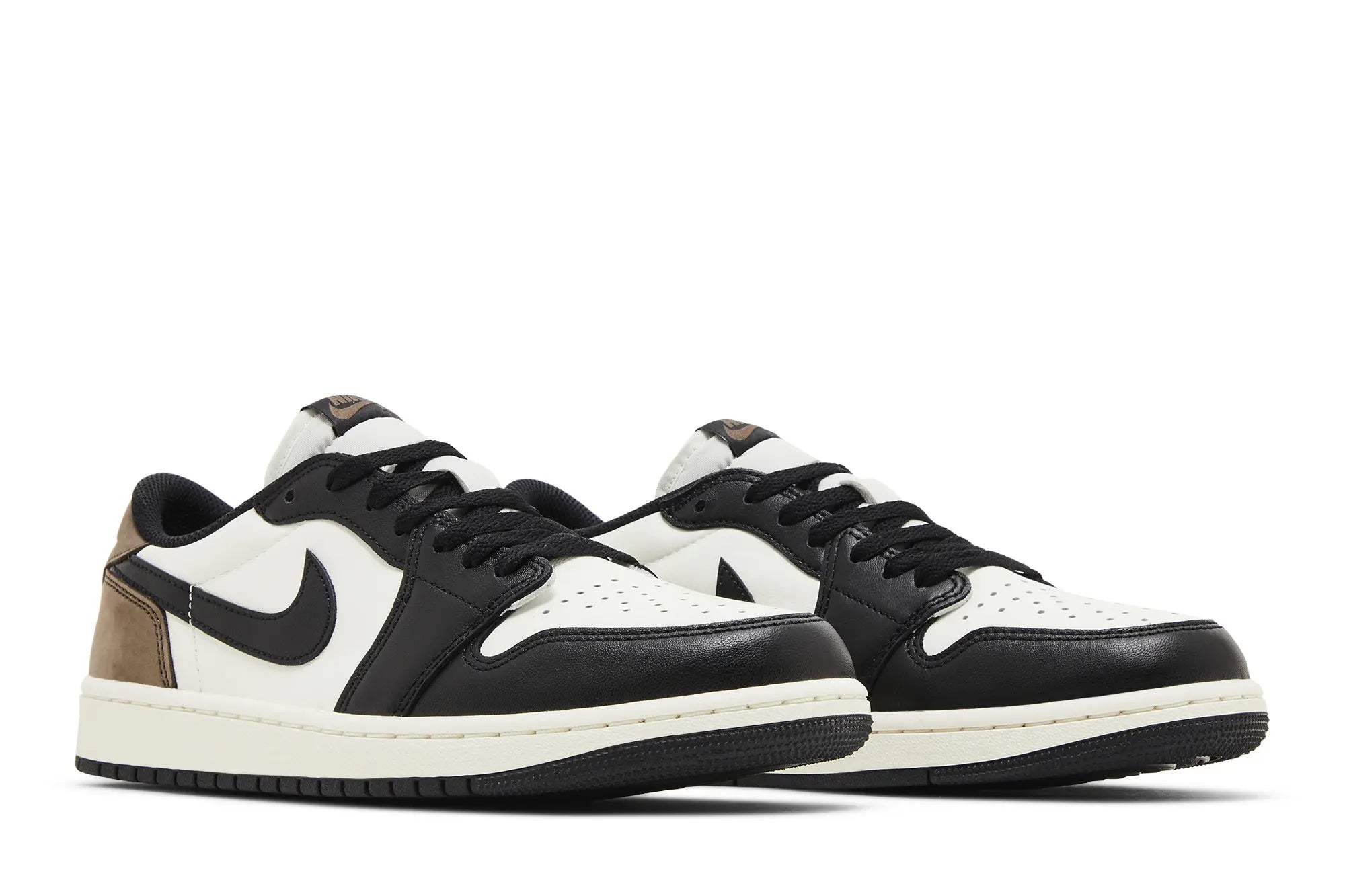 Air Jordan 1 Low OG 'Mocha'