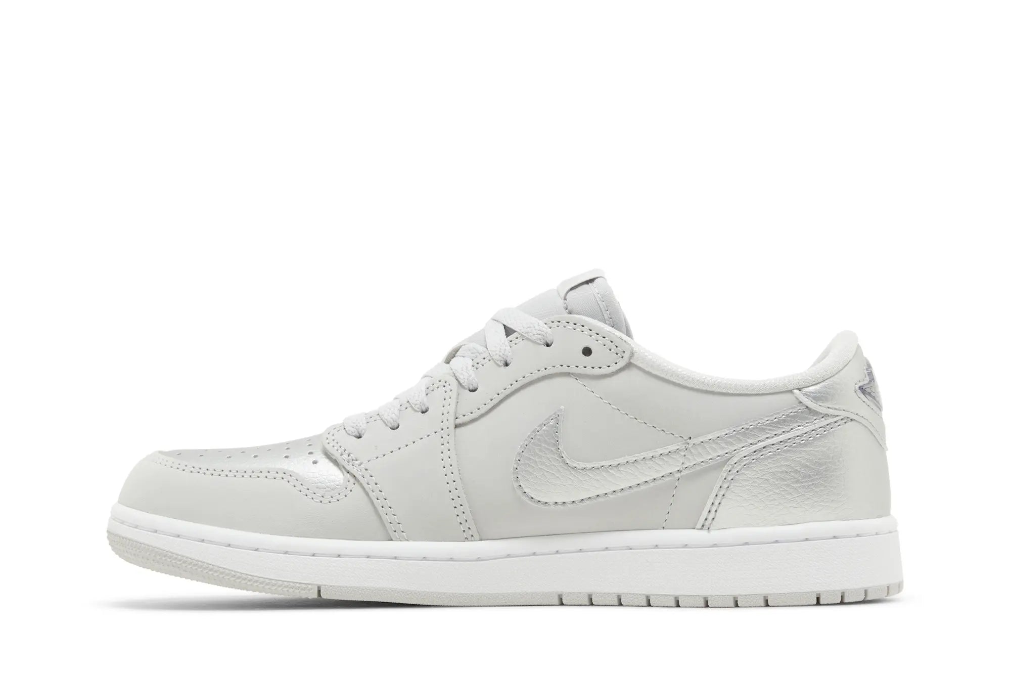Air Jordan 1  Low OG 'Metallic Silver'