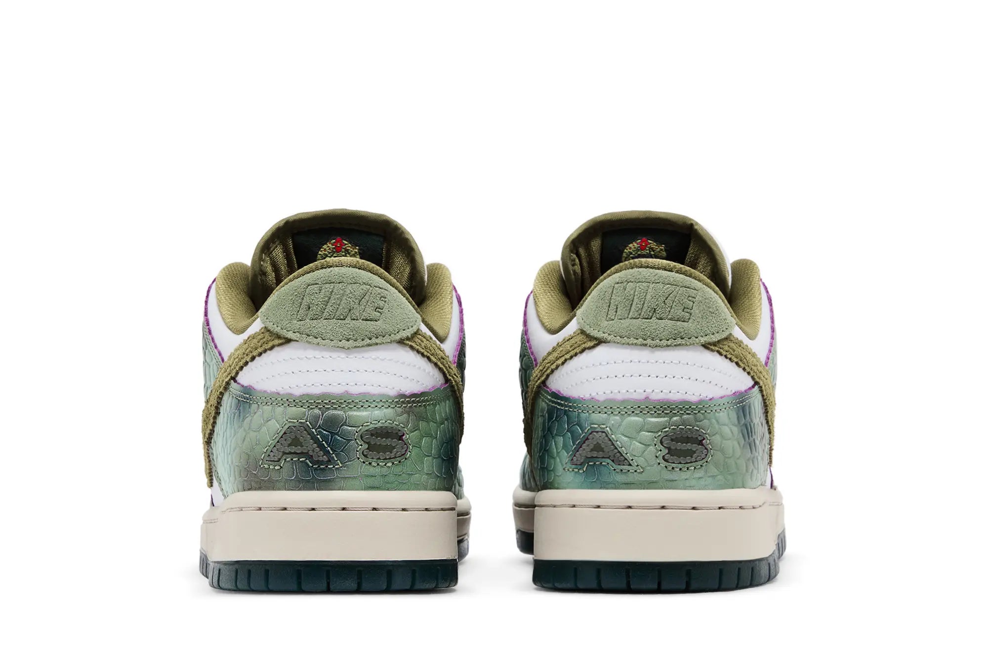 Nike Dunk Low SB x Alexis Sablone 'Chameleon'