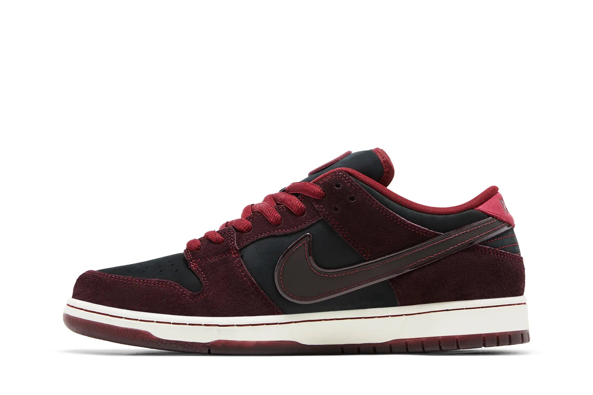 Nike Dunk Low SB x Riot Skateshop 'Mahogany'