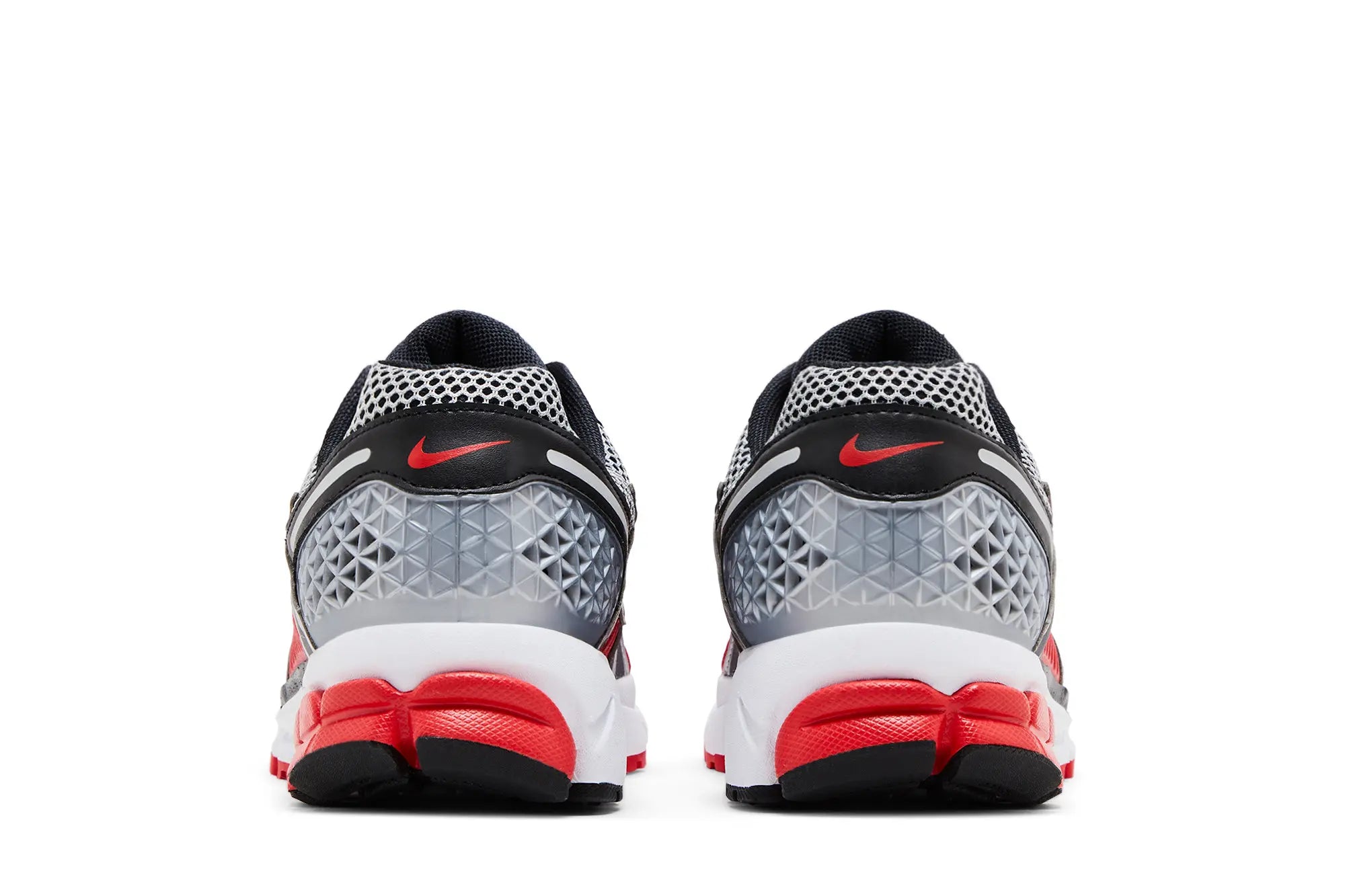 Nike Zoom Vomero 5 'Metallic Silver University Red'