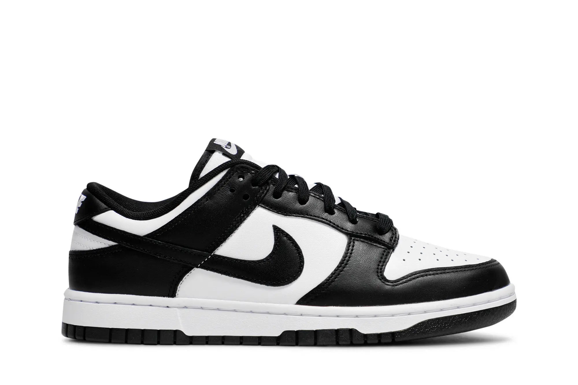 Nike Dunk Low 'Panda'